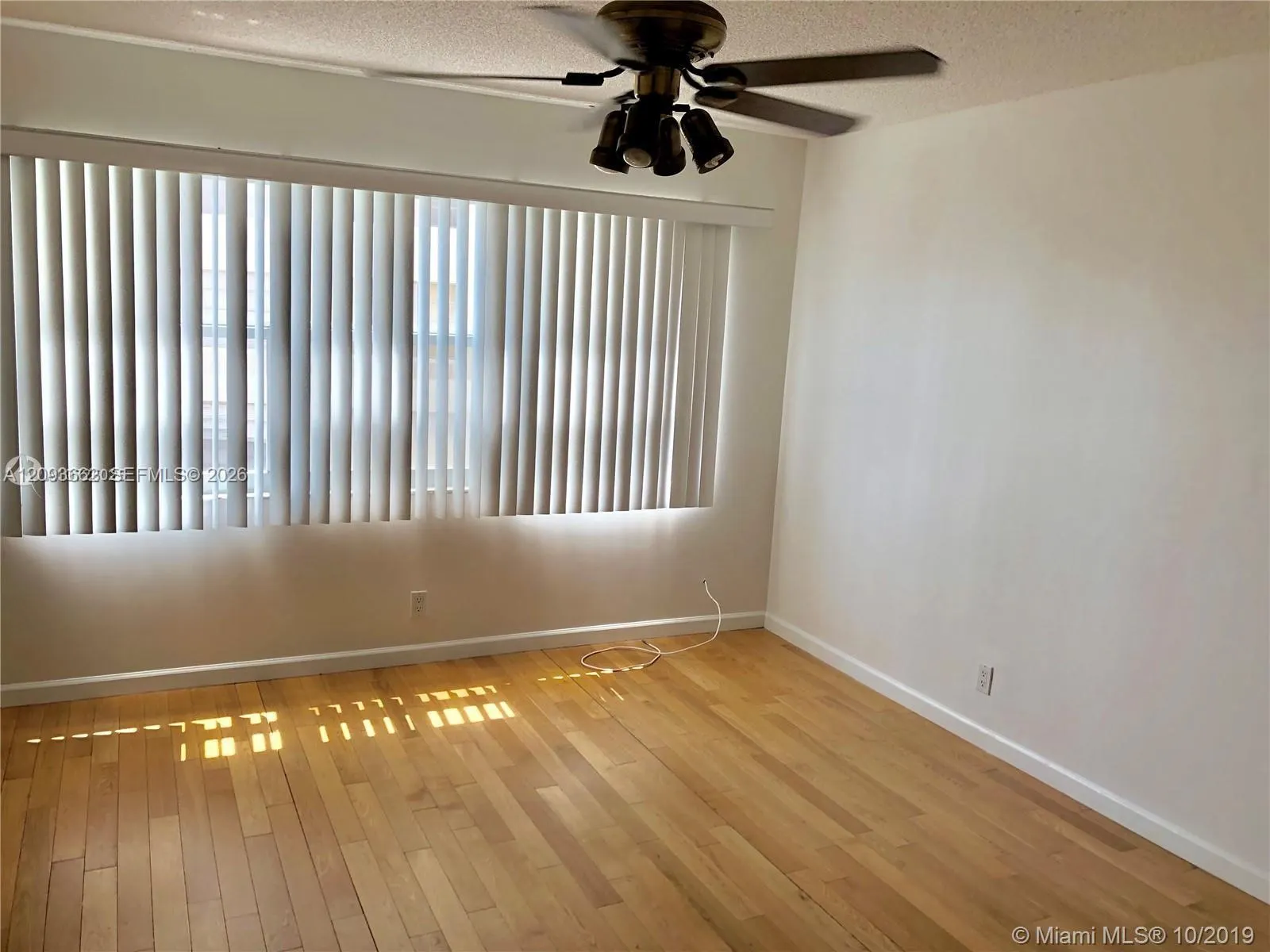 121 Golden Isles Drive #407