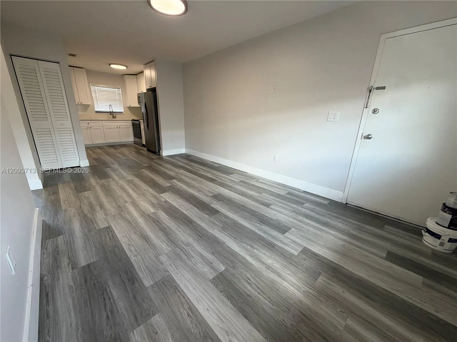 25 W 4th Street #201
