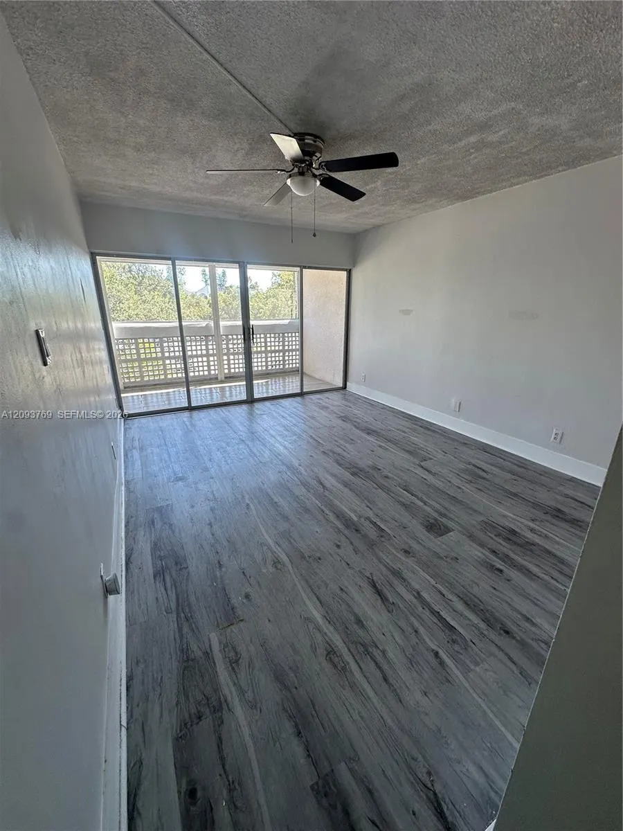 3301 Spanish Moss Terrace #303