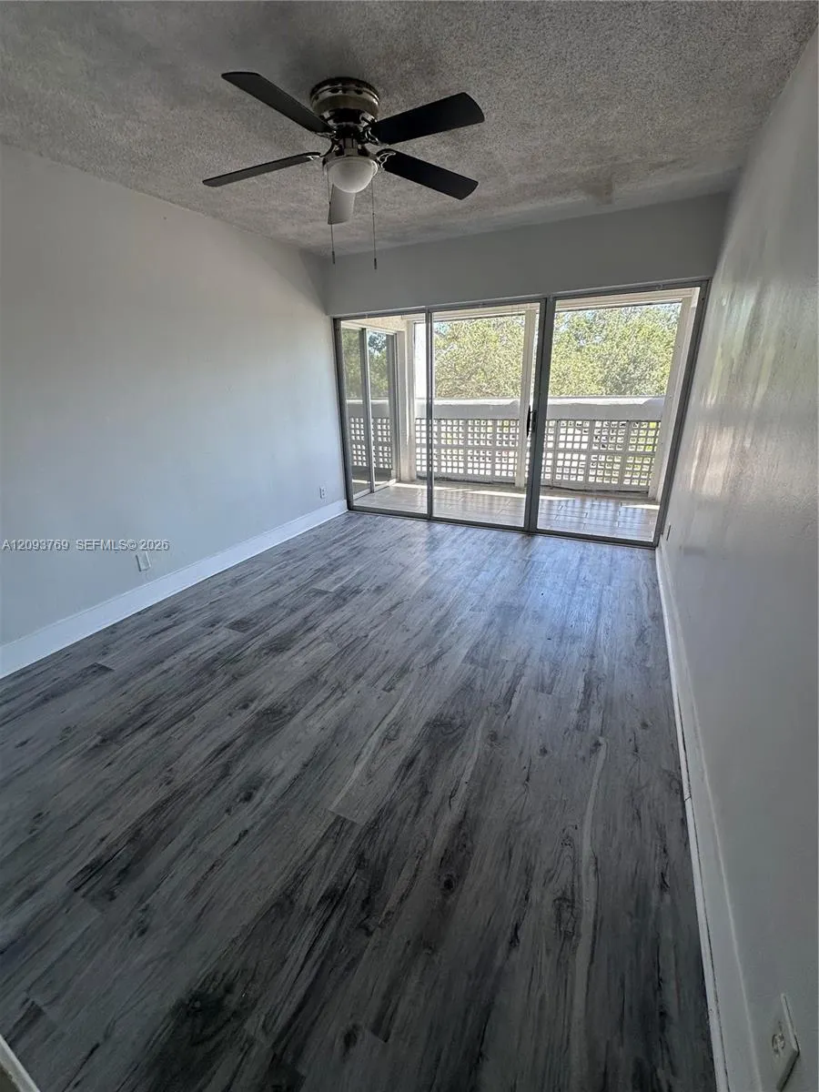3301 Spanish Moss Terrace #303