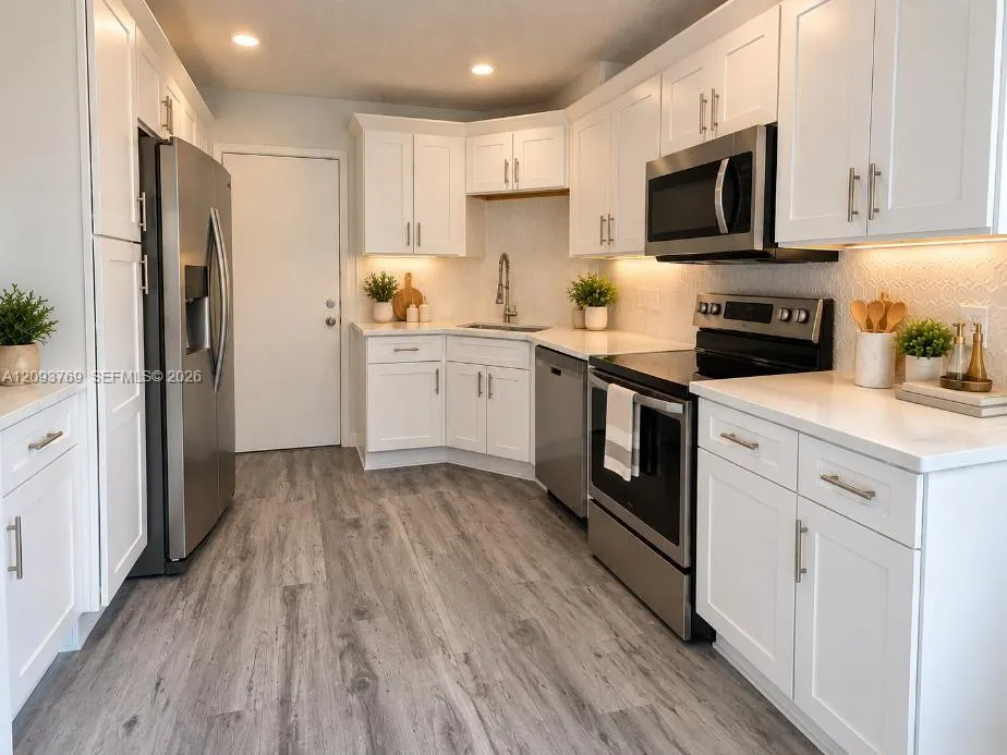 3301 Spanish Moss Terrace #303