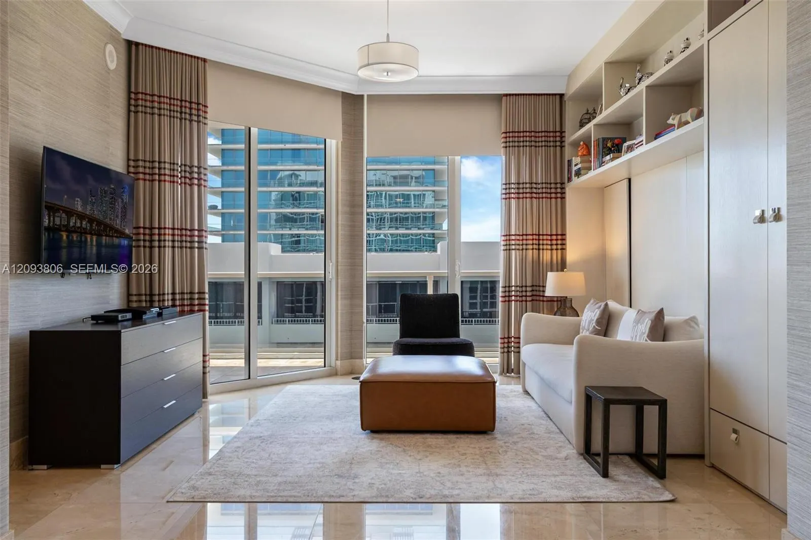 10225 Collins Avenue #1604