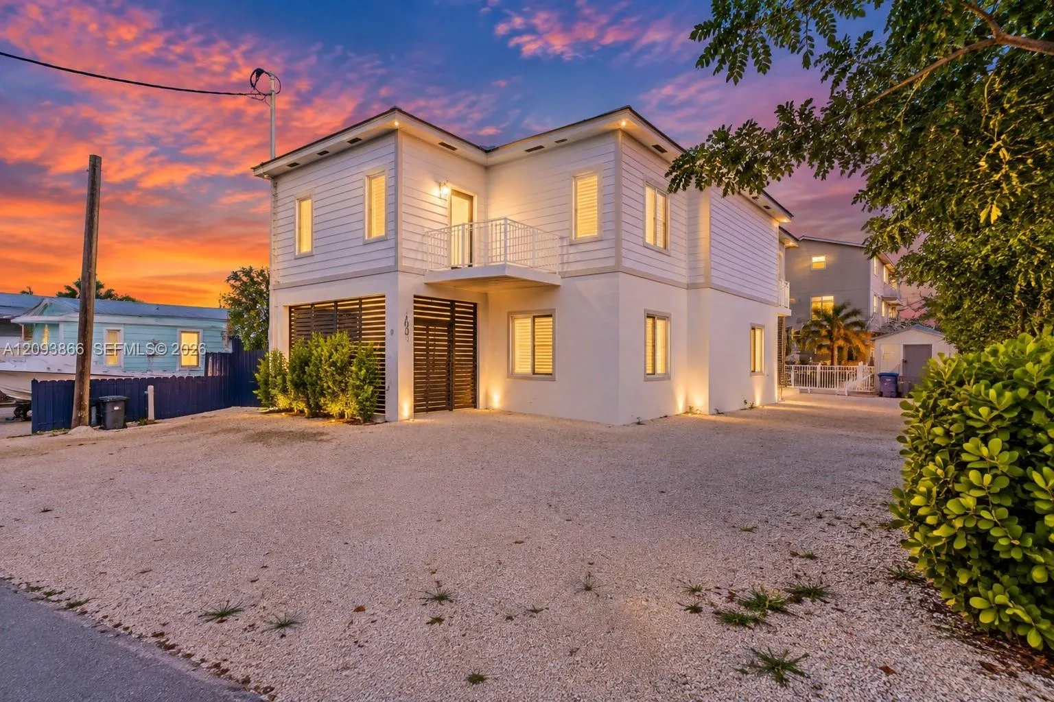 103 W Avenue A