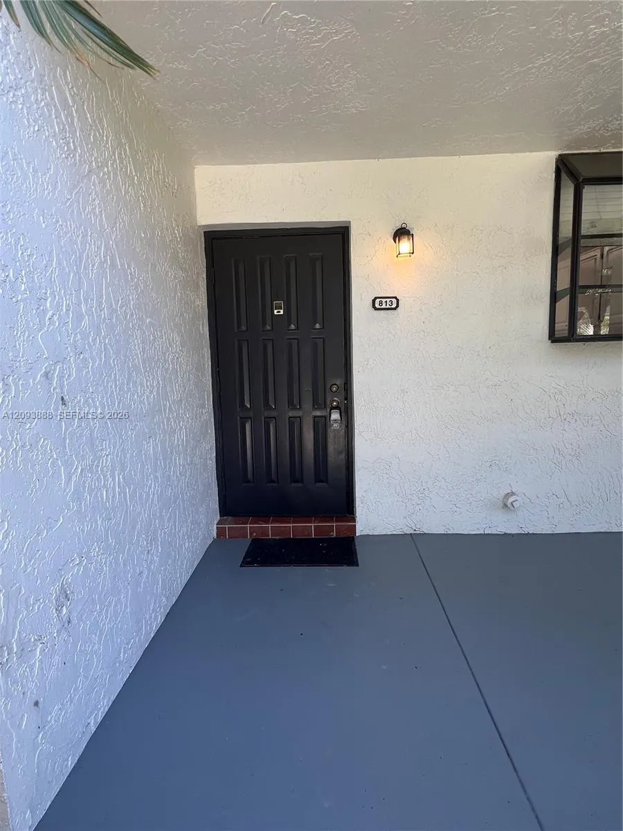 1258 S Military Trail #813