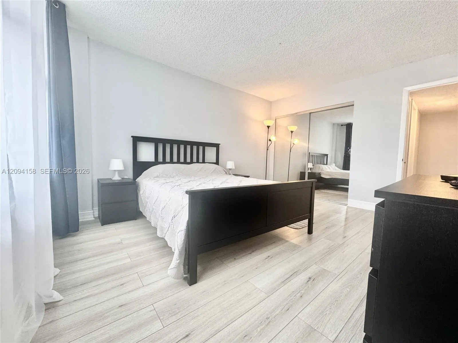 3800 S Ocean Drive #525