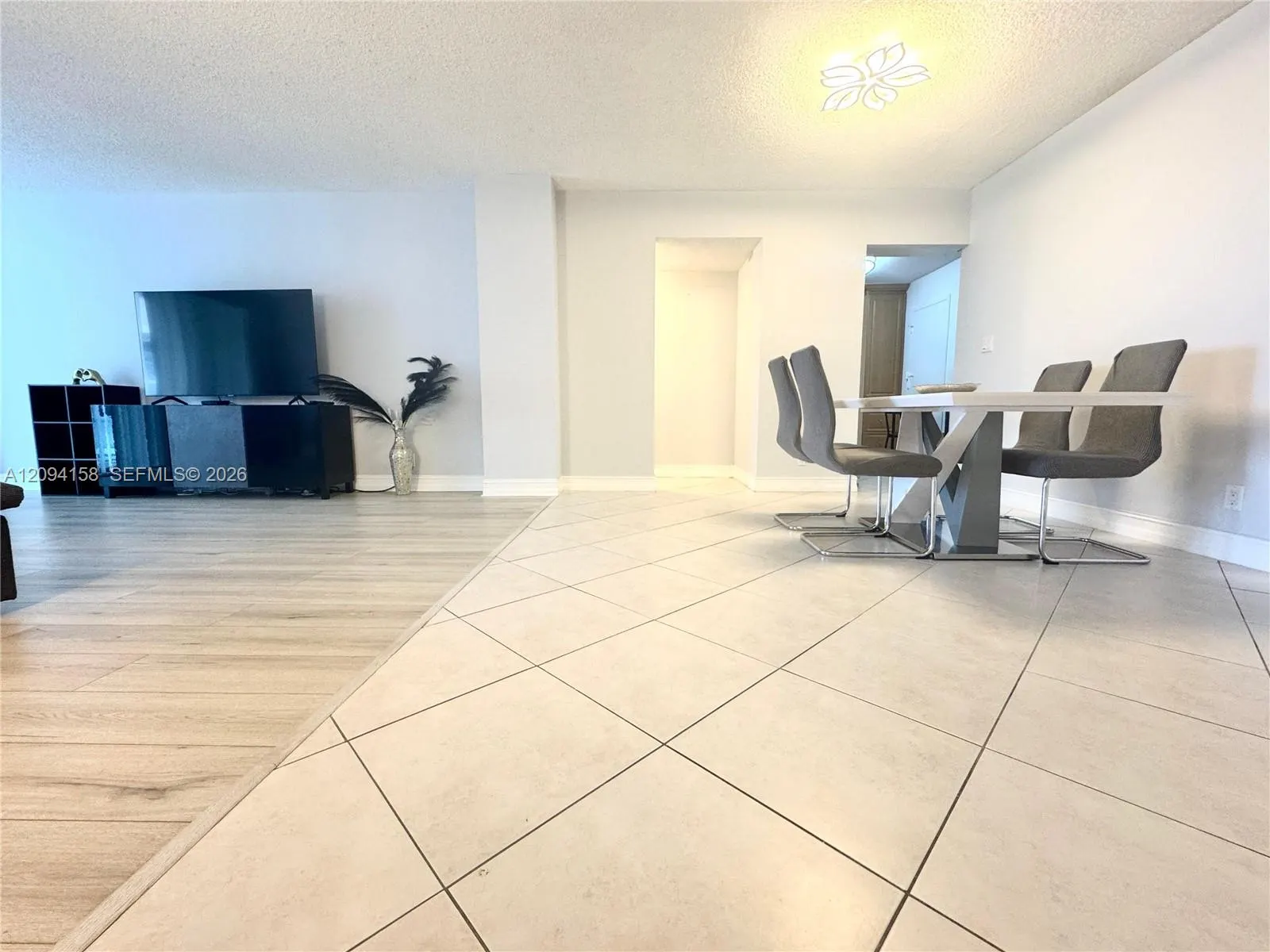 3800 S Ocean Drive #525