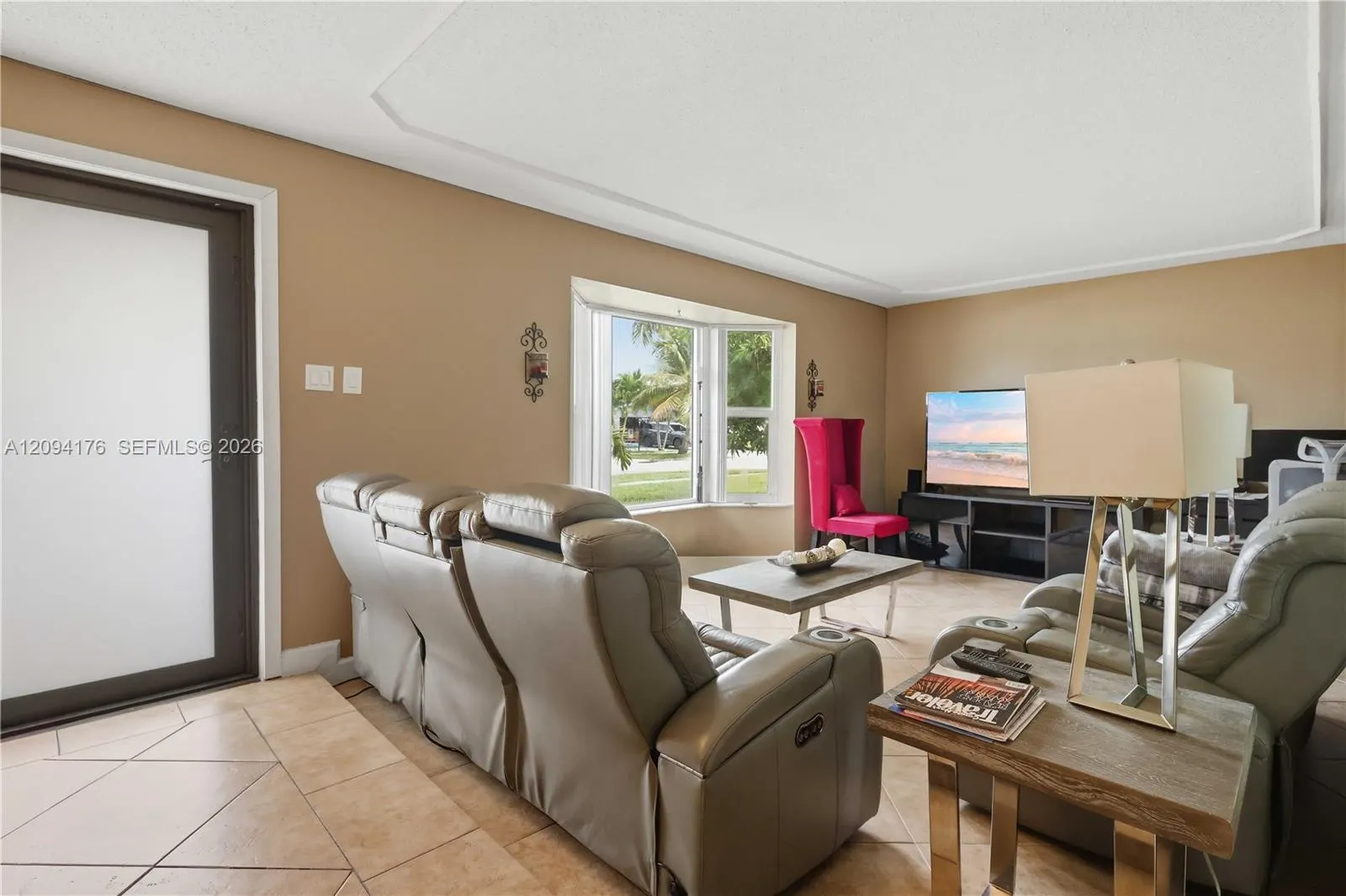 6924 NW 9th Street