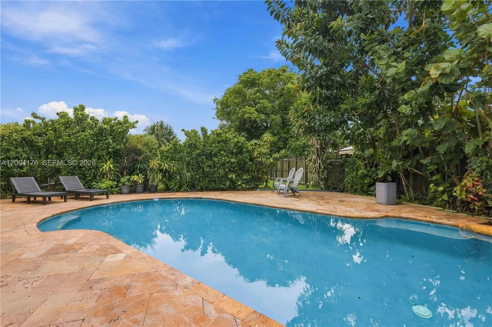 6924 NW 9th Street