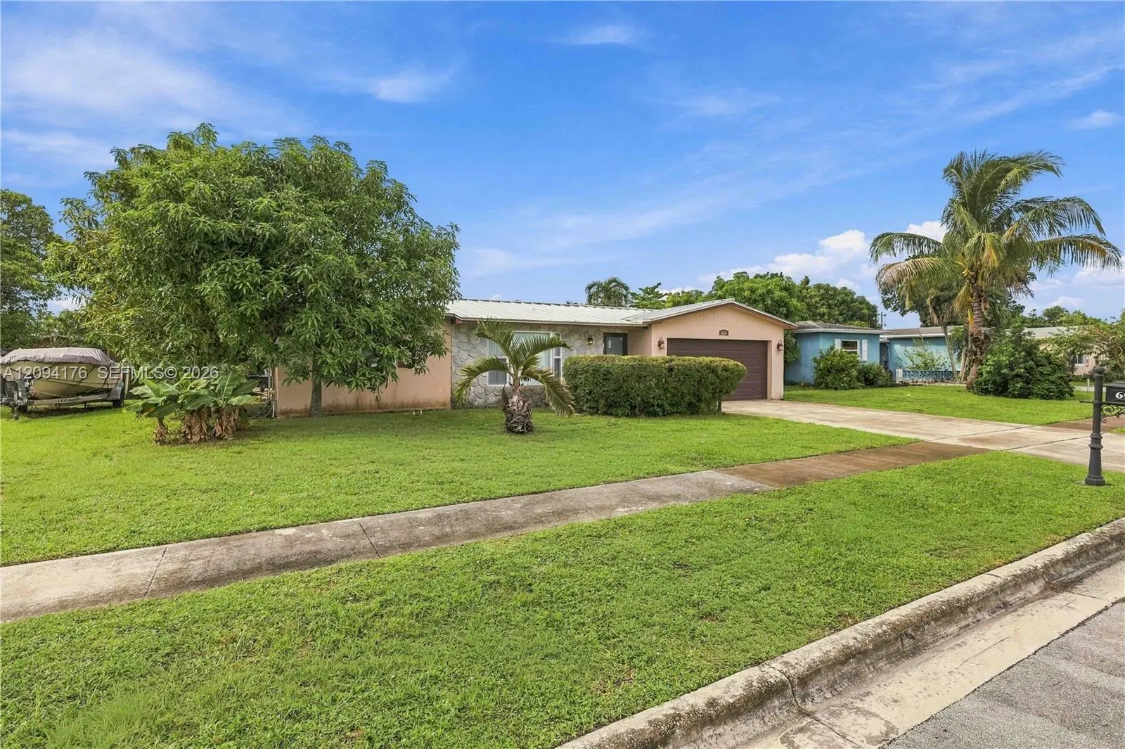 6924 NW 9th Street