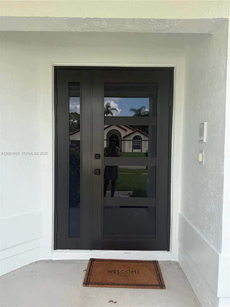 2444 Stonegate Drive