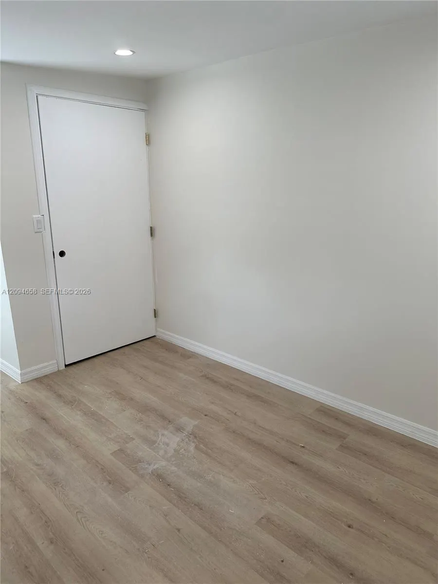 3460 NW 6th Street #2