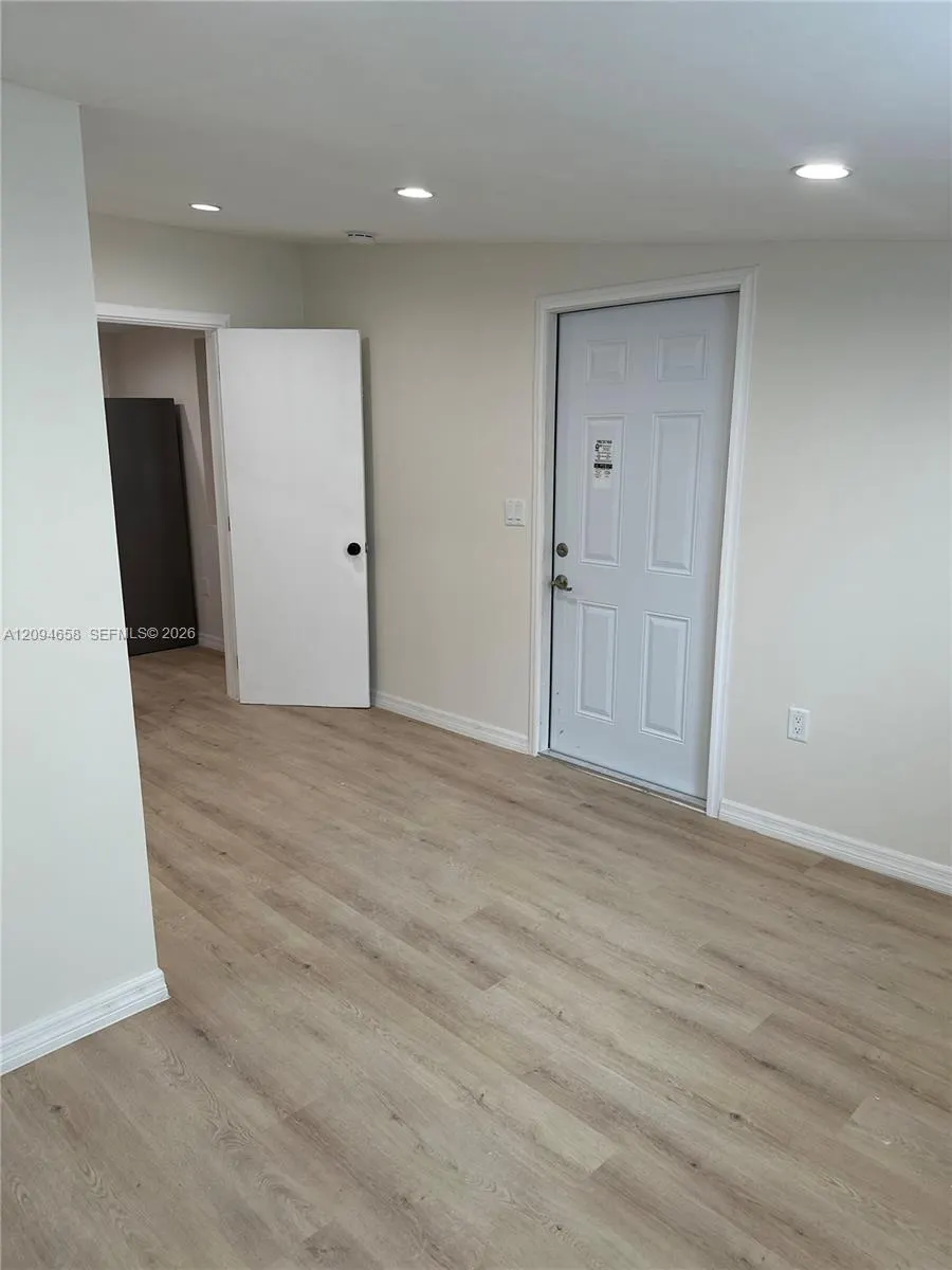 3460 NW 6th Street #2