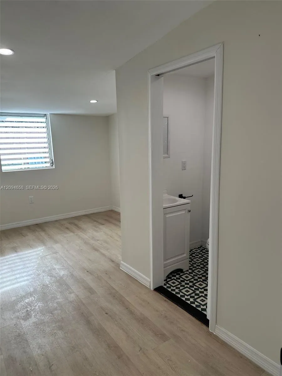 3460 NW 6th Street #2