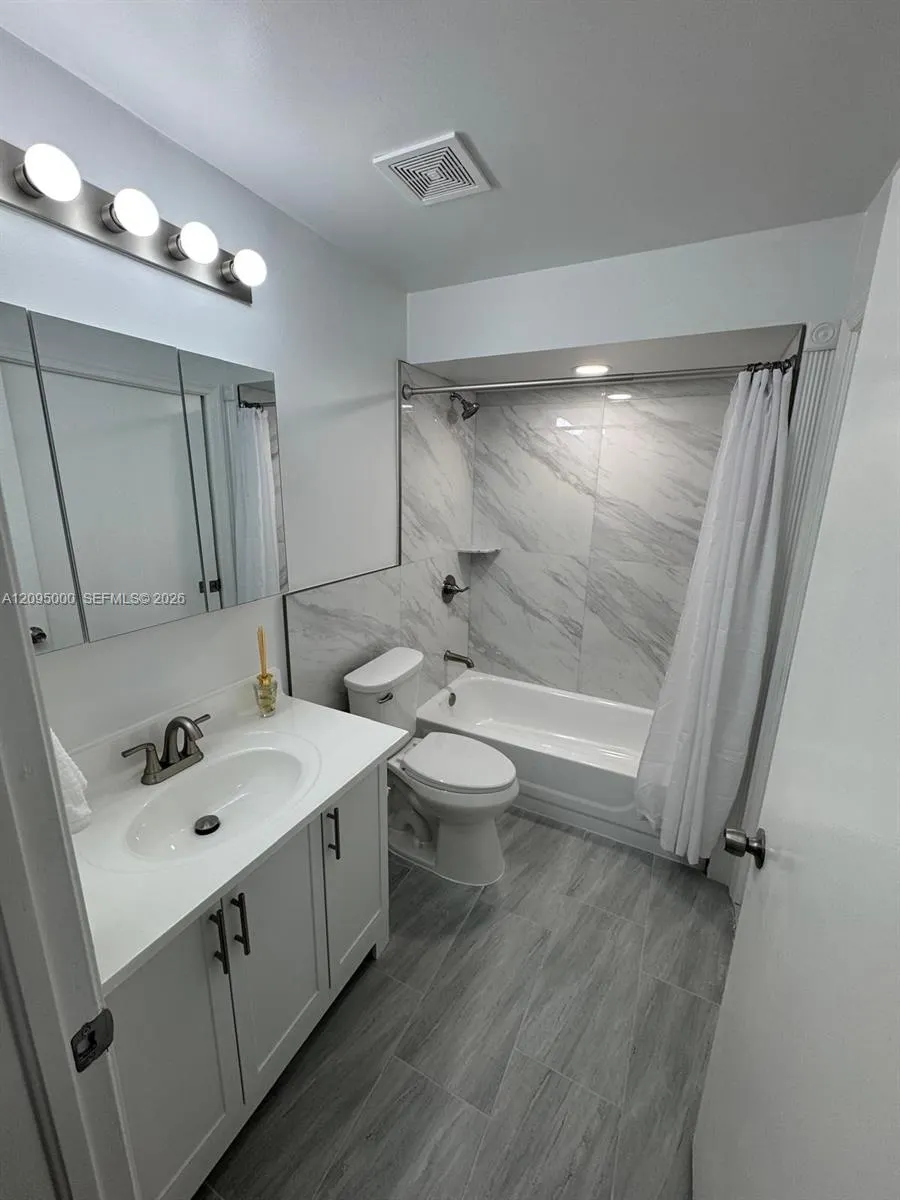 5580 NW 61st Street #623
