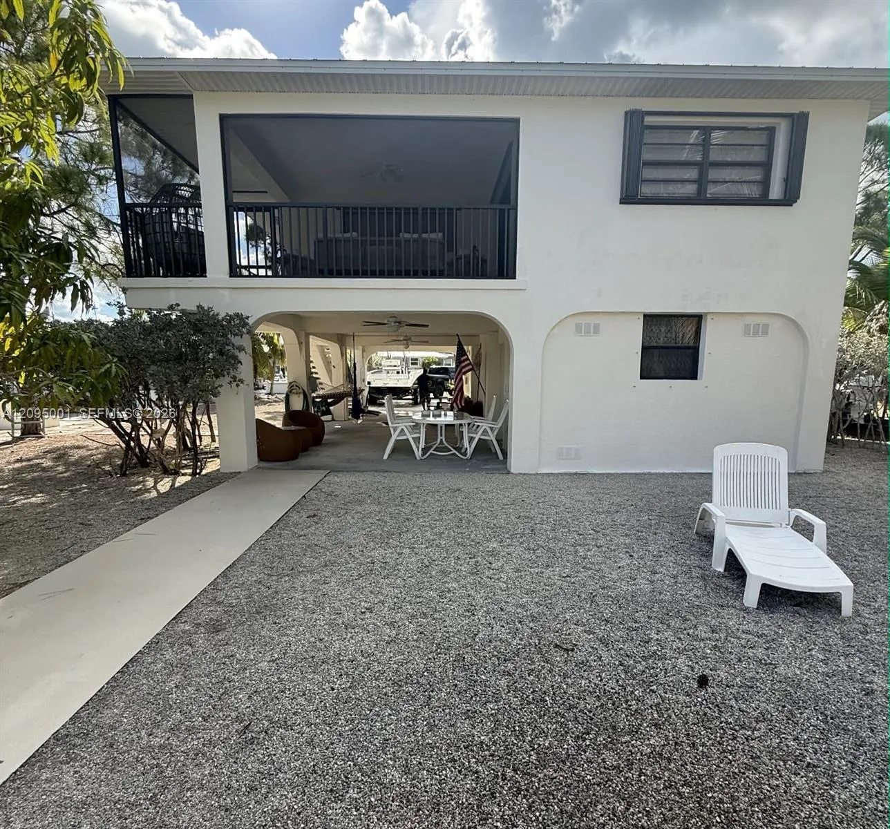 1539 Lantana Lane