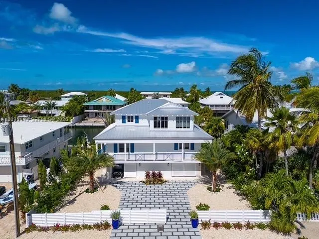 115 Villa Bella
