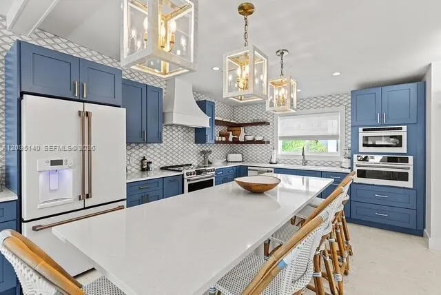 115 Villa Bella