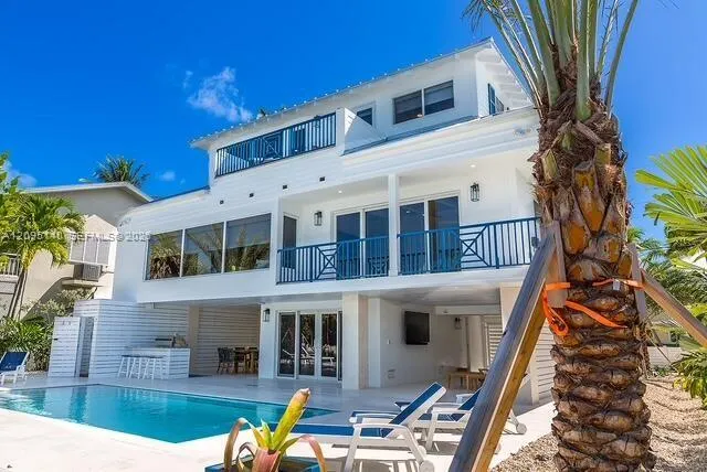 115 Villa Bella