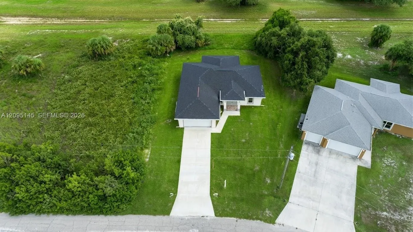 1138 N Argosy Road