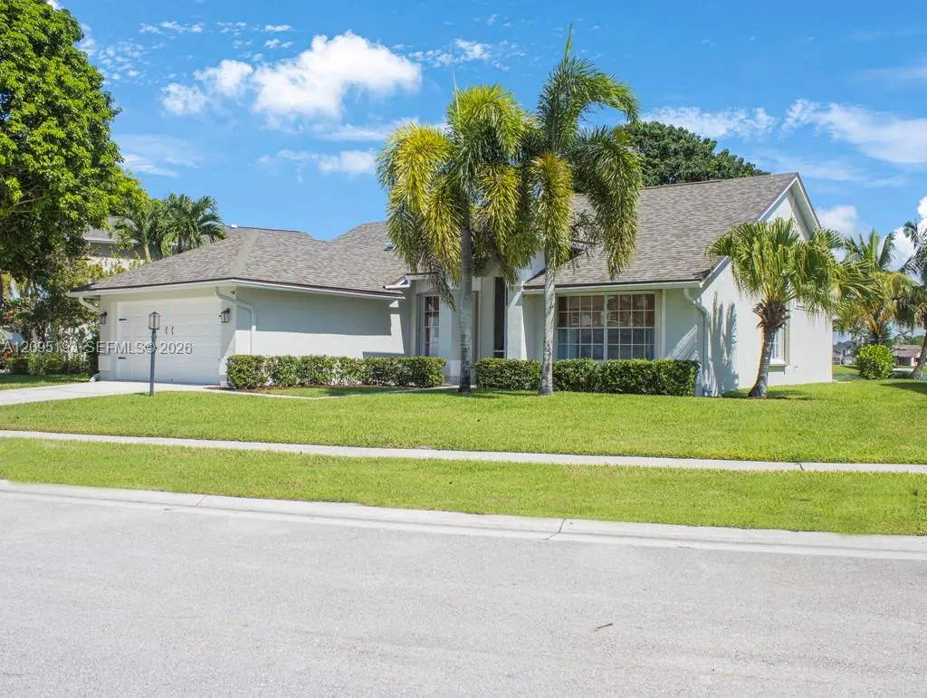 12911 Upper Cove Drive