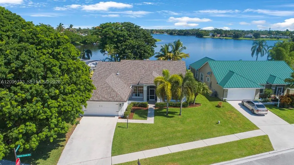 12911 Upper Cove Drive