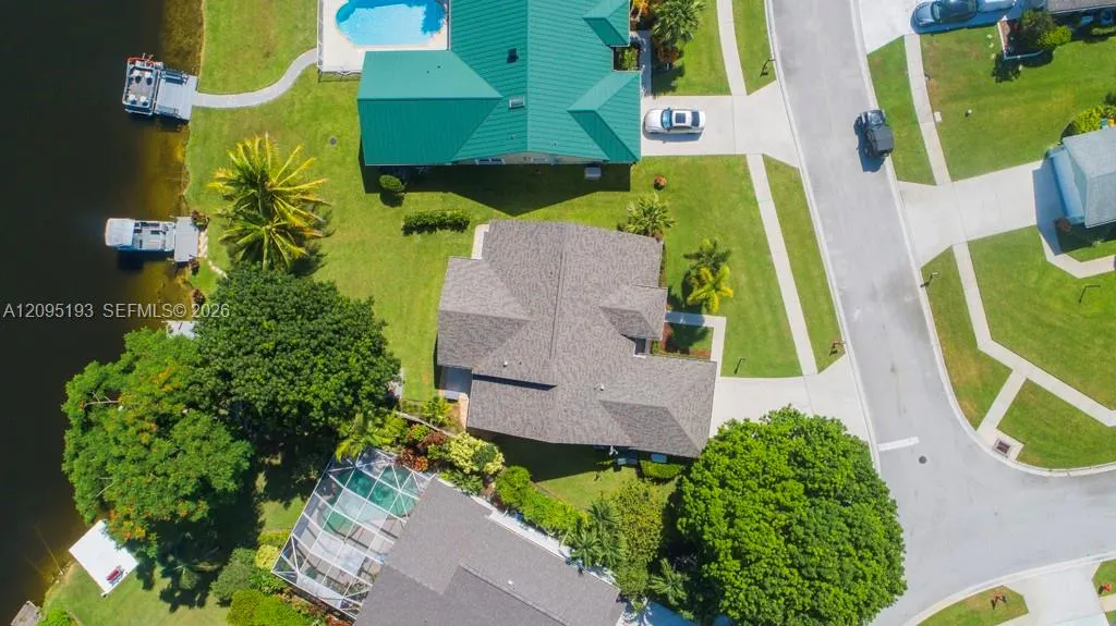 12911 Upper Cove Drive