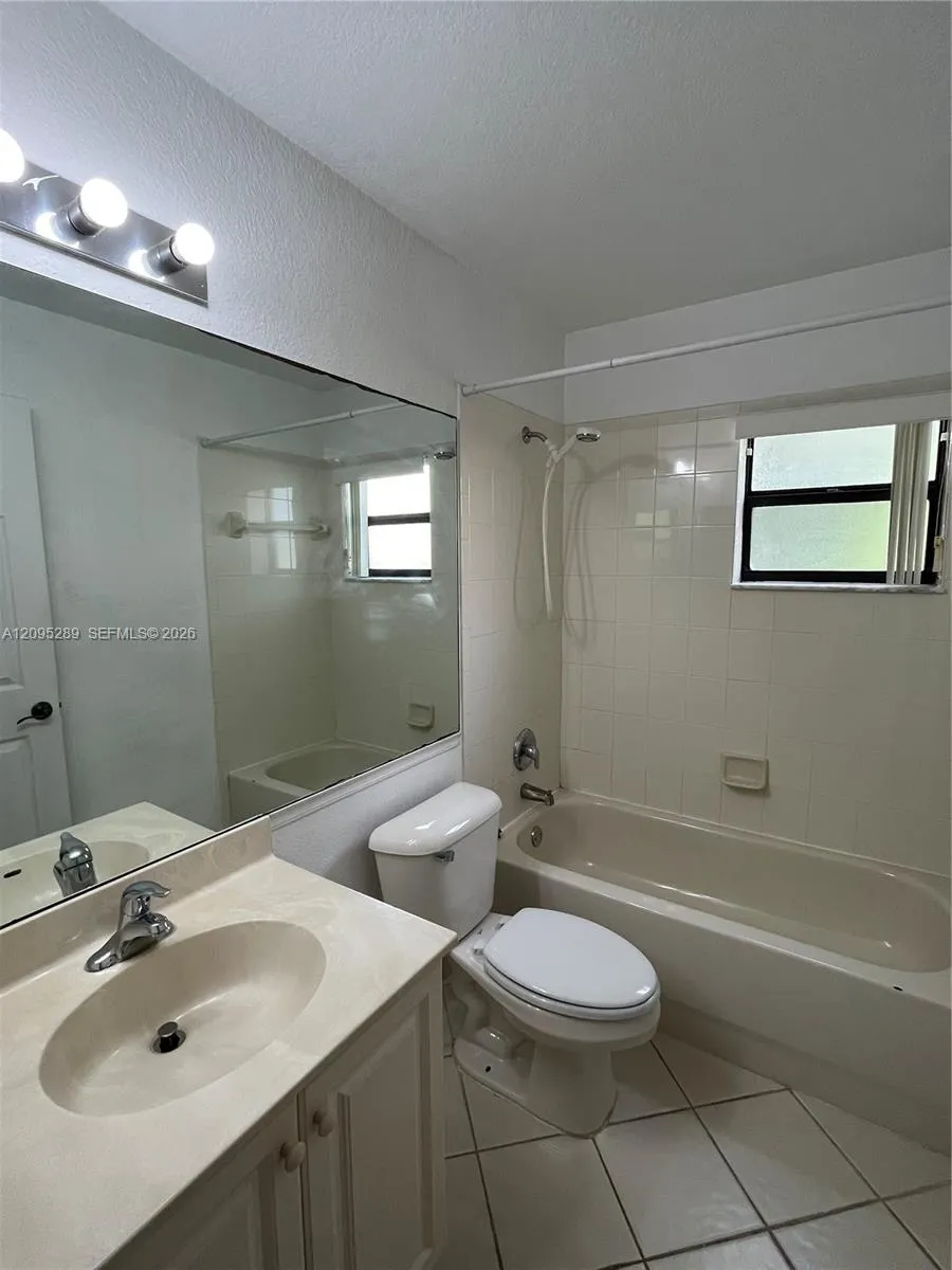 2531 NW 49th Terrace #711