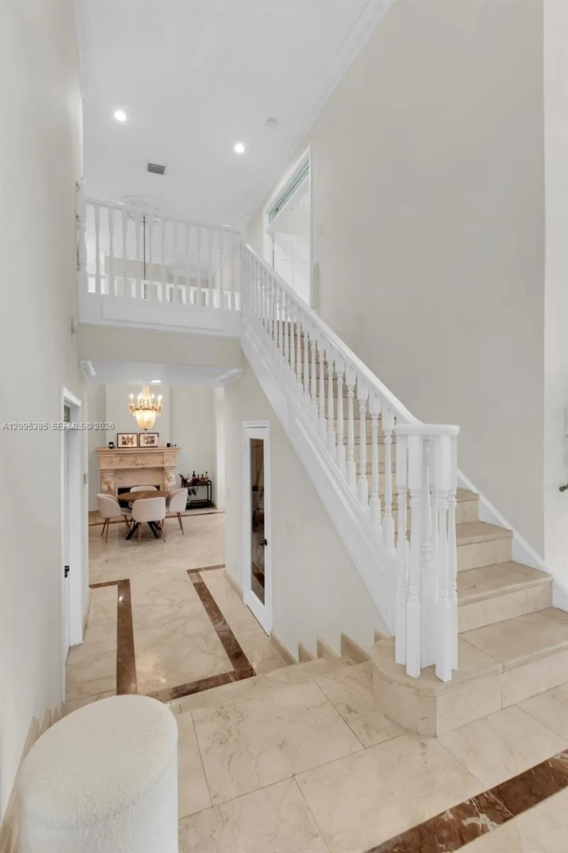 718 Deer Creek Via Verona