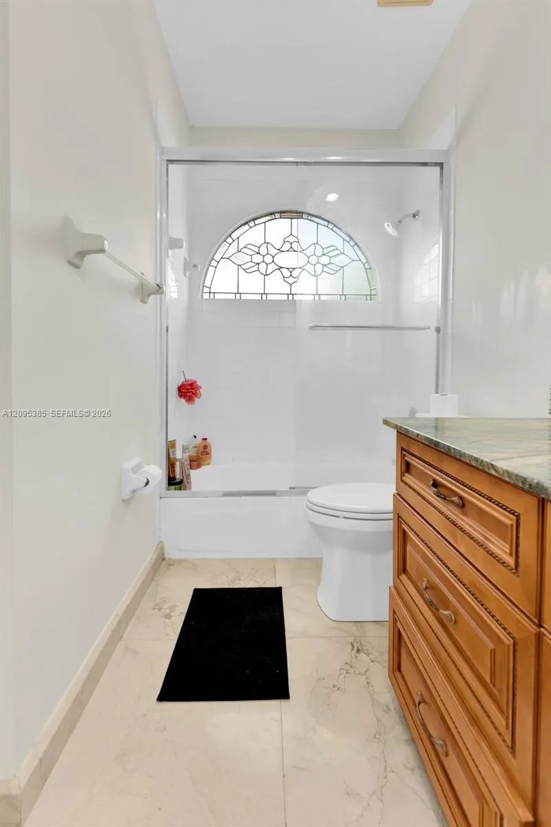718 Deer Creek Via Verona