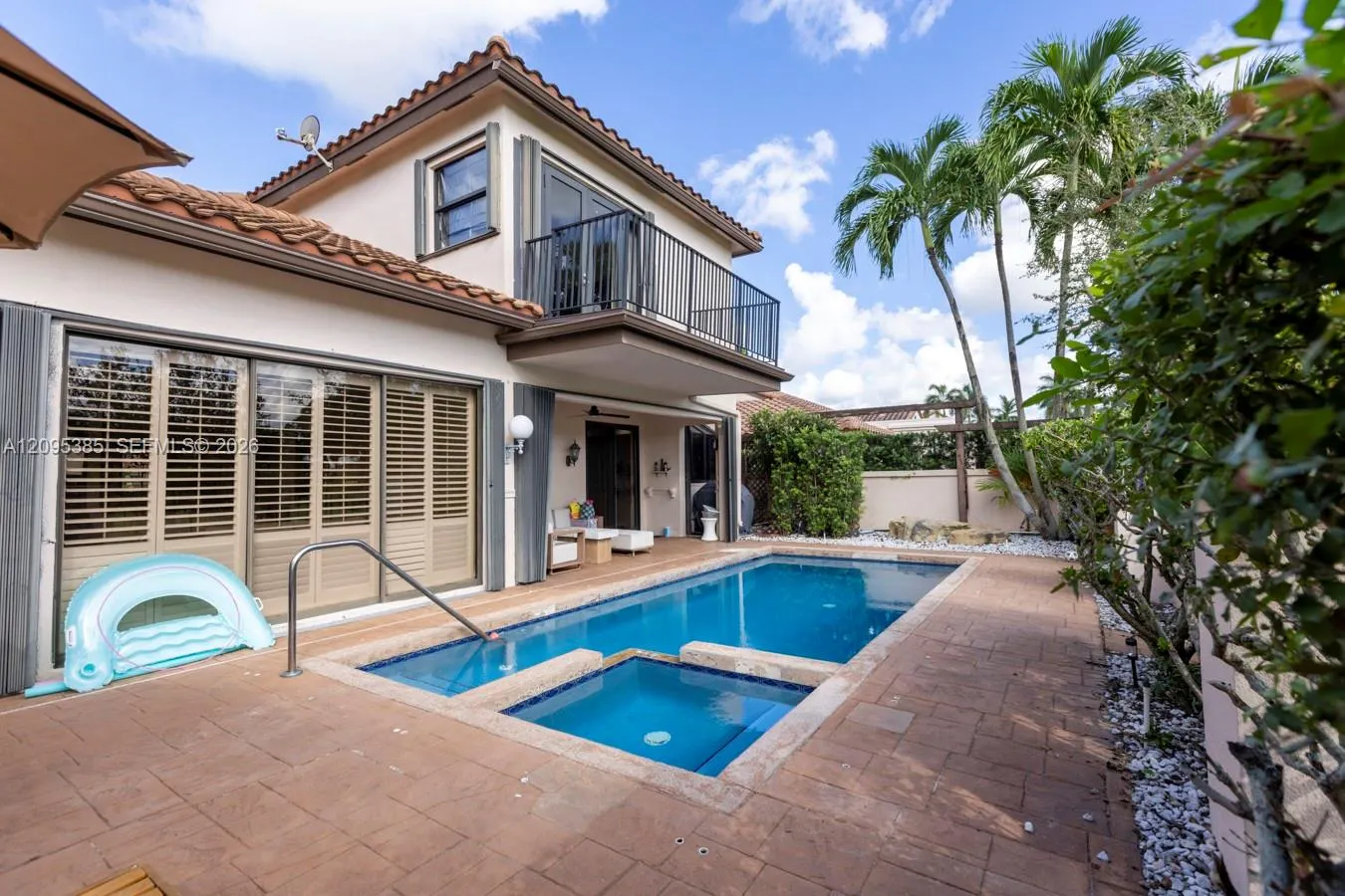 718 Deer Creek Via Verona