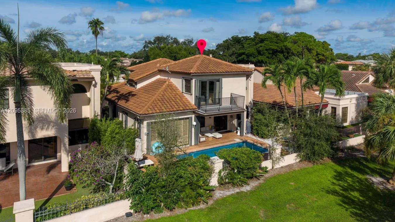 718 Deer Creek Via Verona