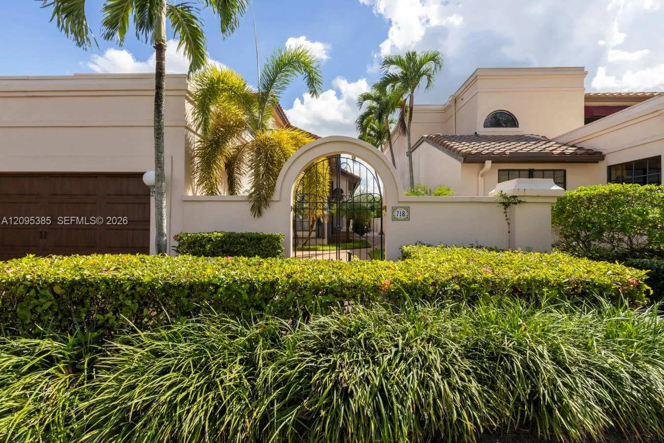 718 Deer Creek Via Verona