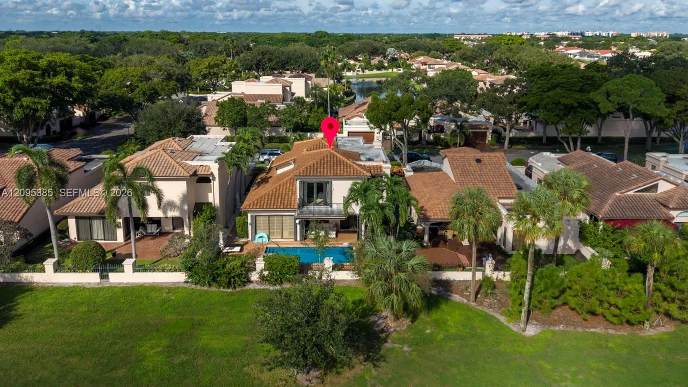 718 Deer Creek Via Verona