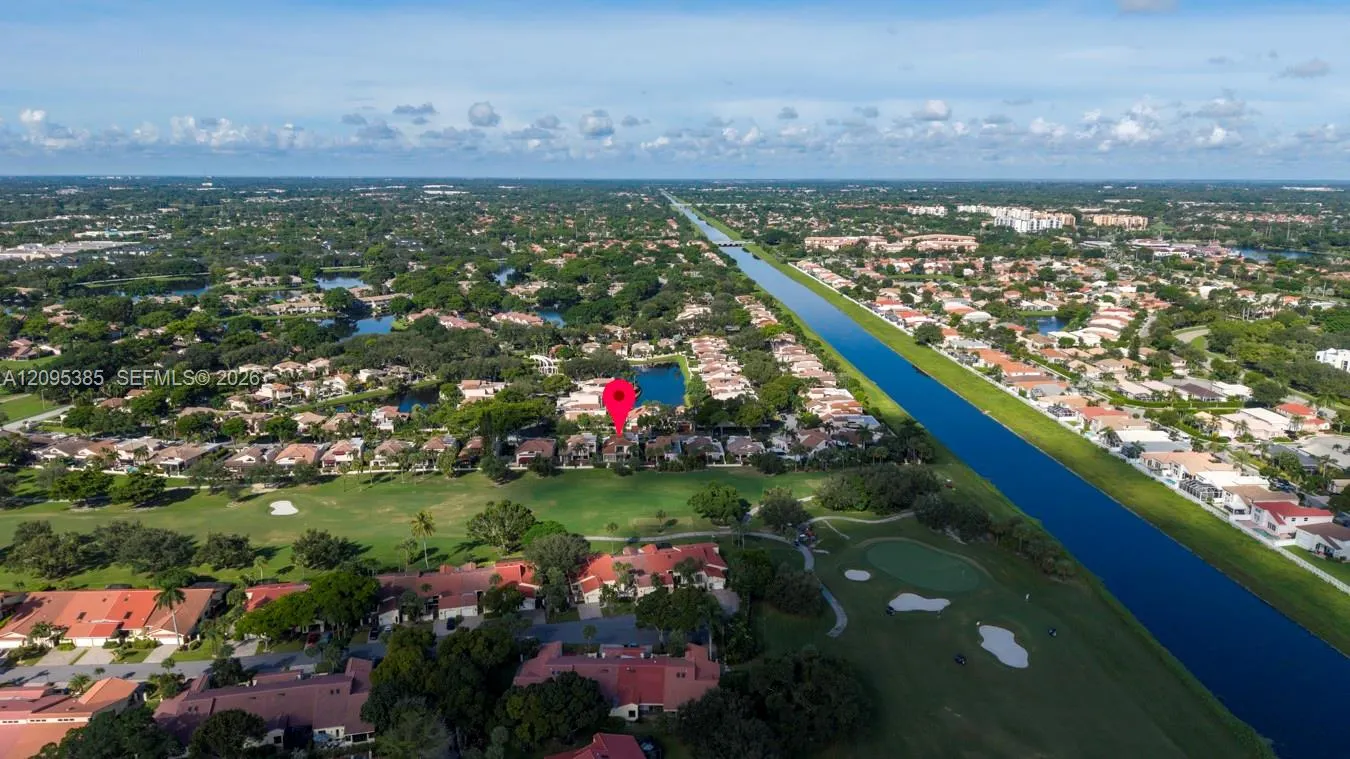 718 Deer Creek Via Verona