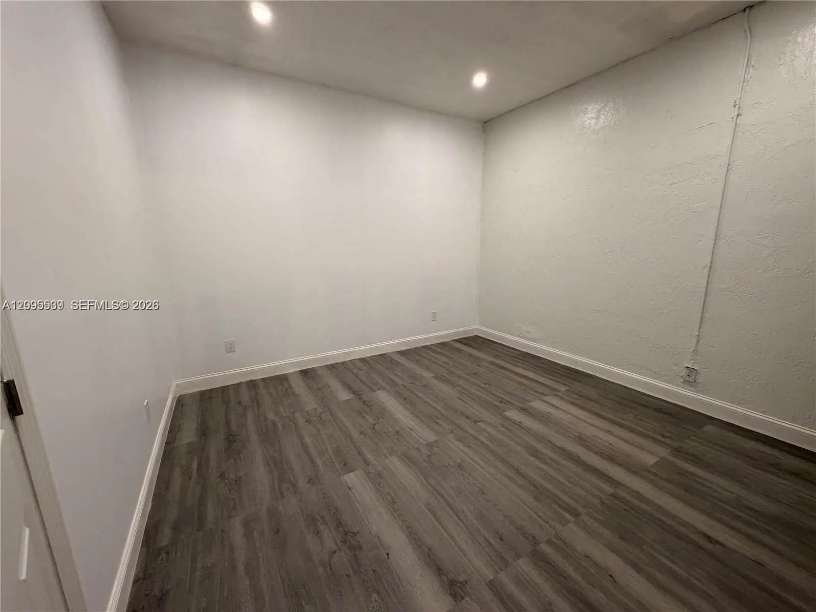 2804 NW 7th Court #2804