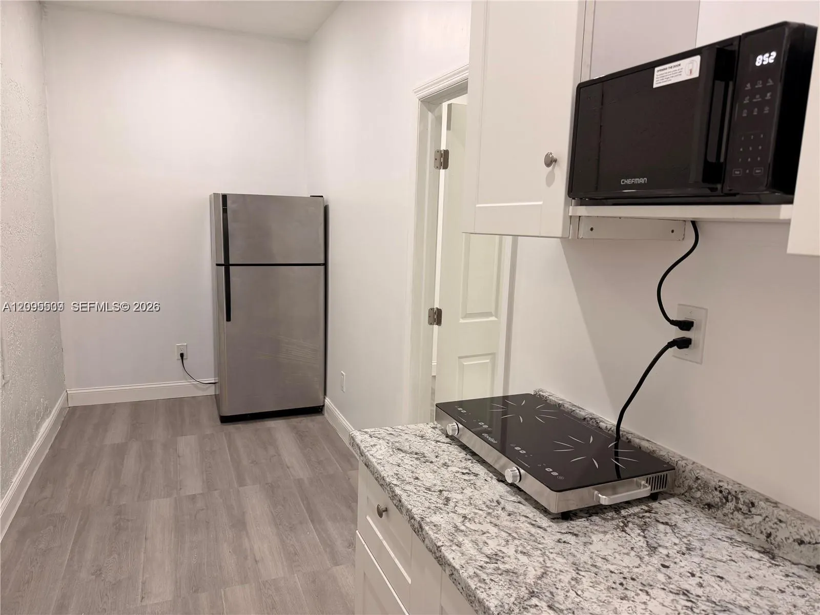 2804 NW 7th Court #2804