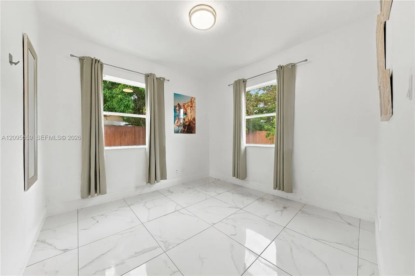 133 SW 22nd Terrace