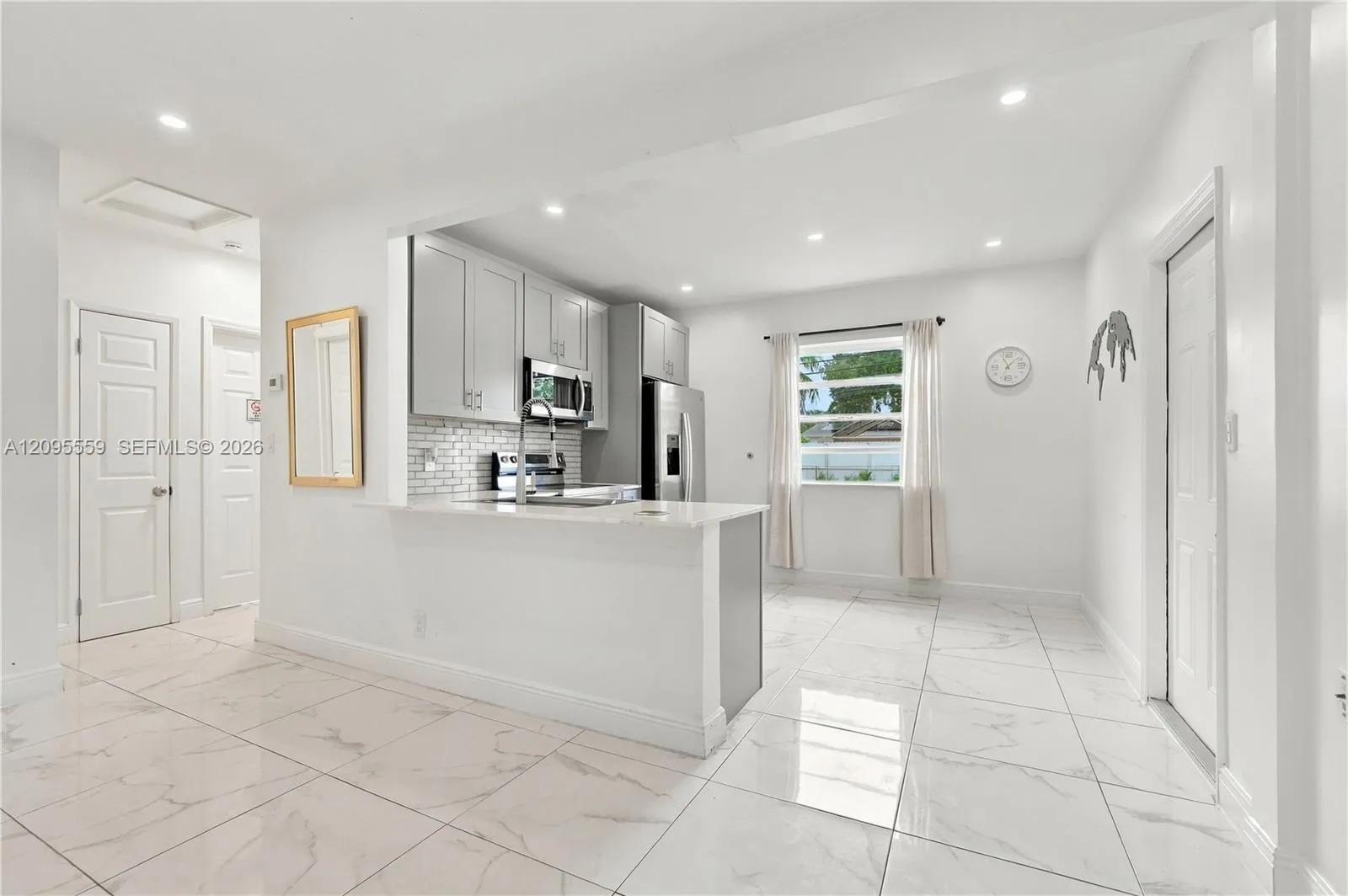 133 SW 22nd Terrace