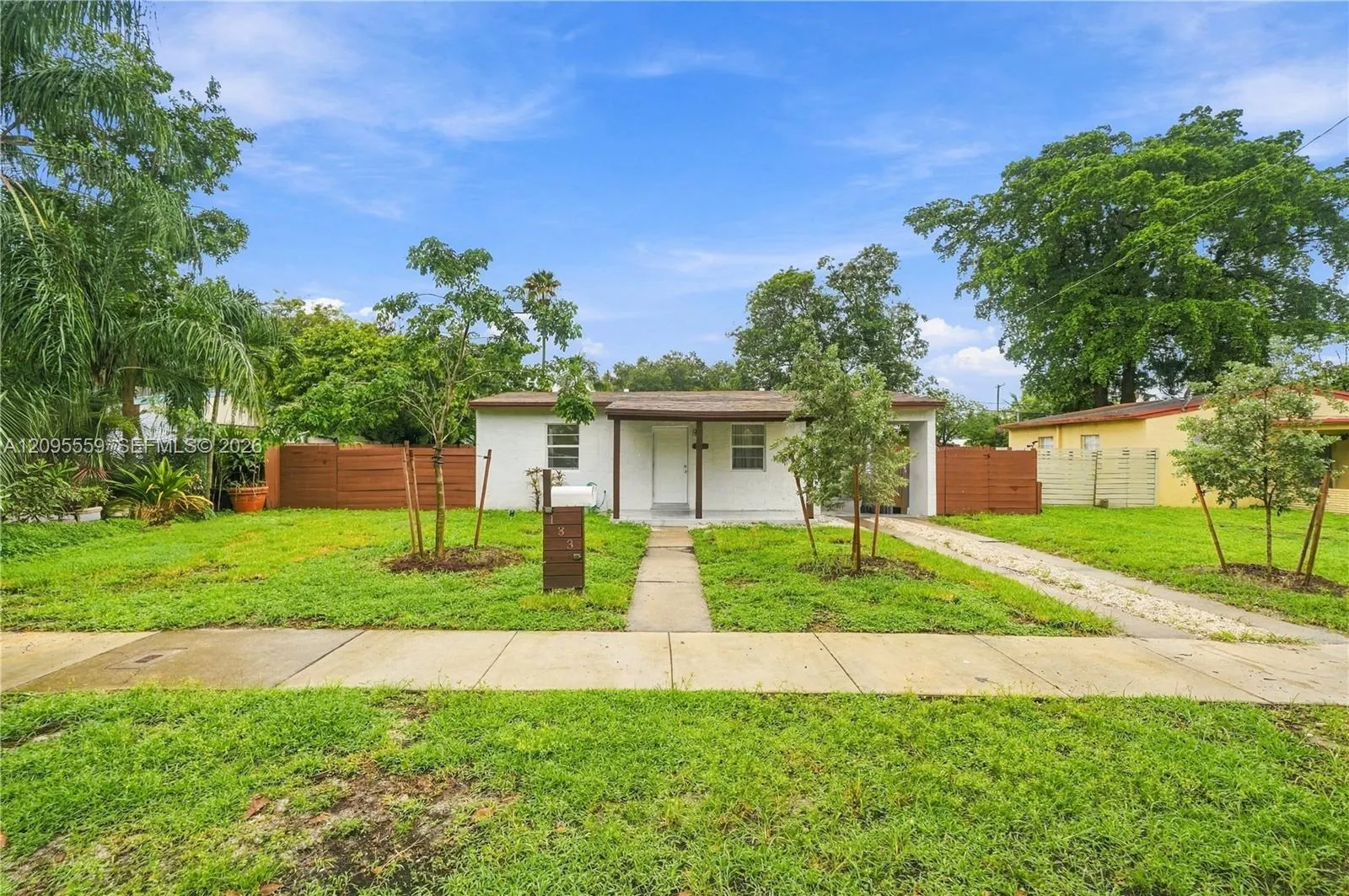 133 SW 22nd Terrace
