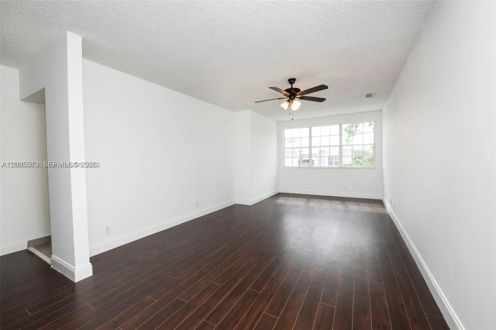 1127 SW 104th Way
