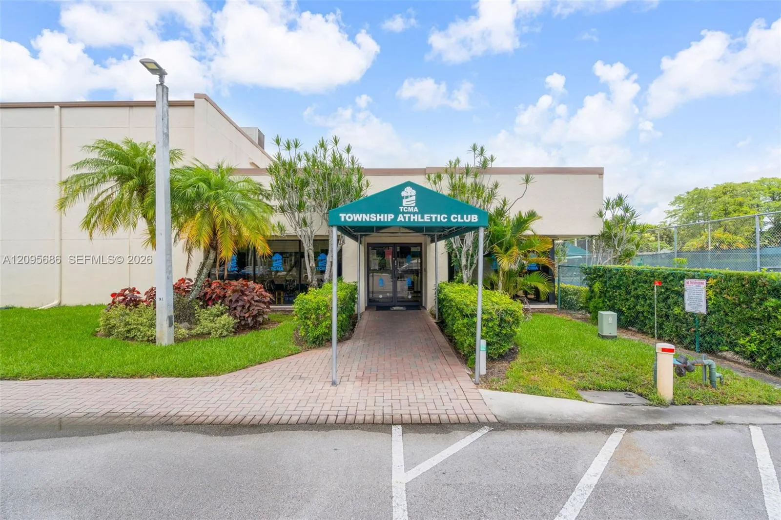 2767 Carambola Circle S #402