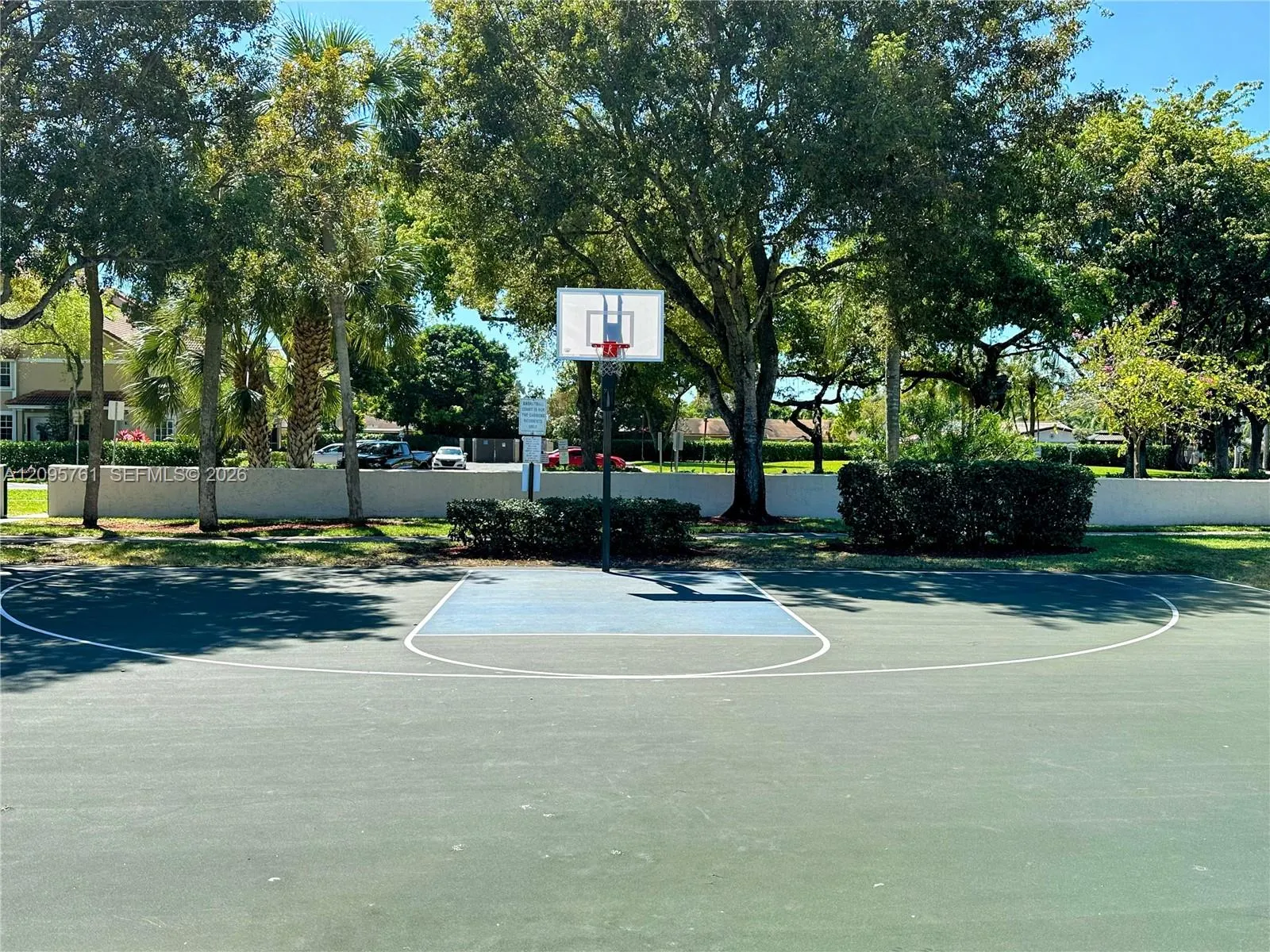 107 Gardens Drive #106