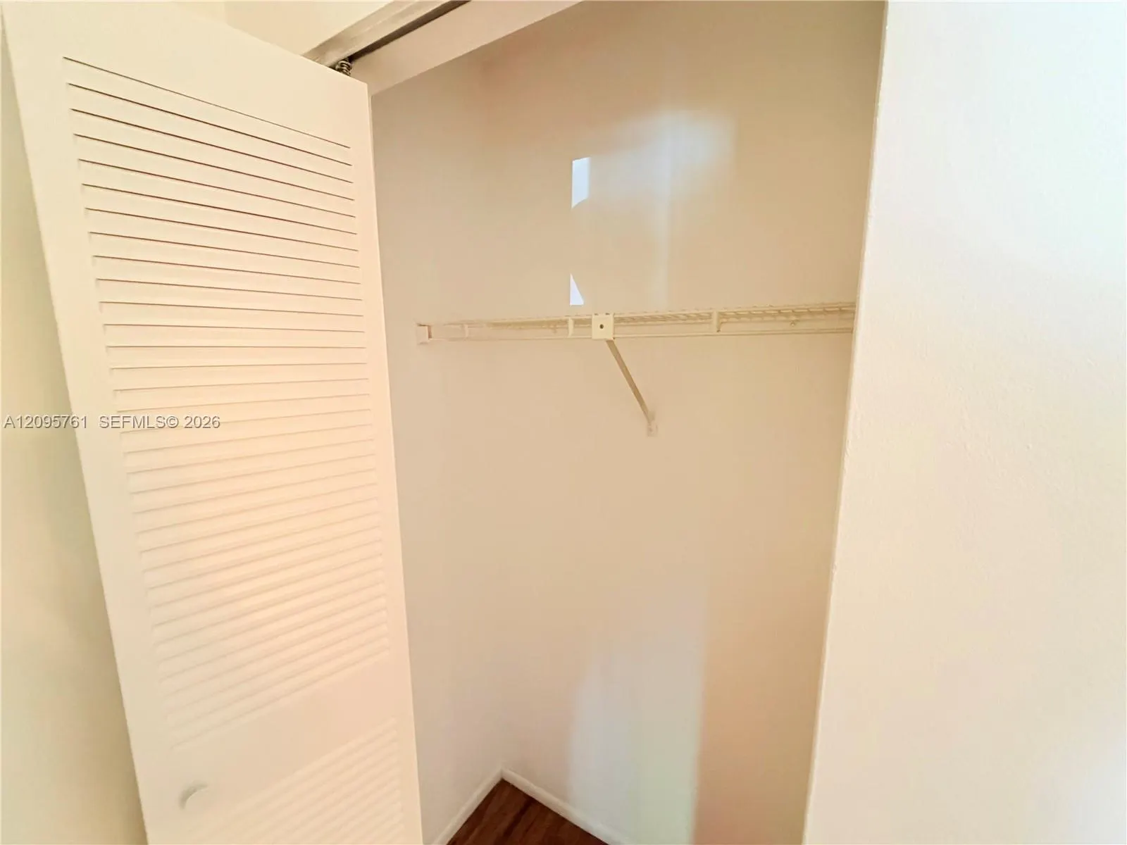 107 Gardens Drive #106