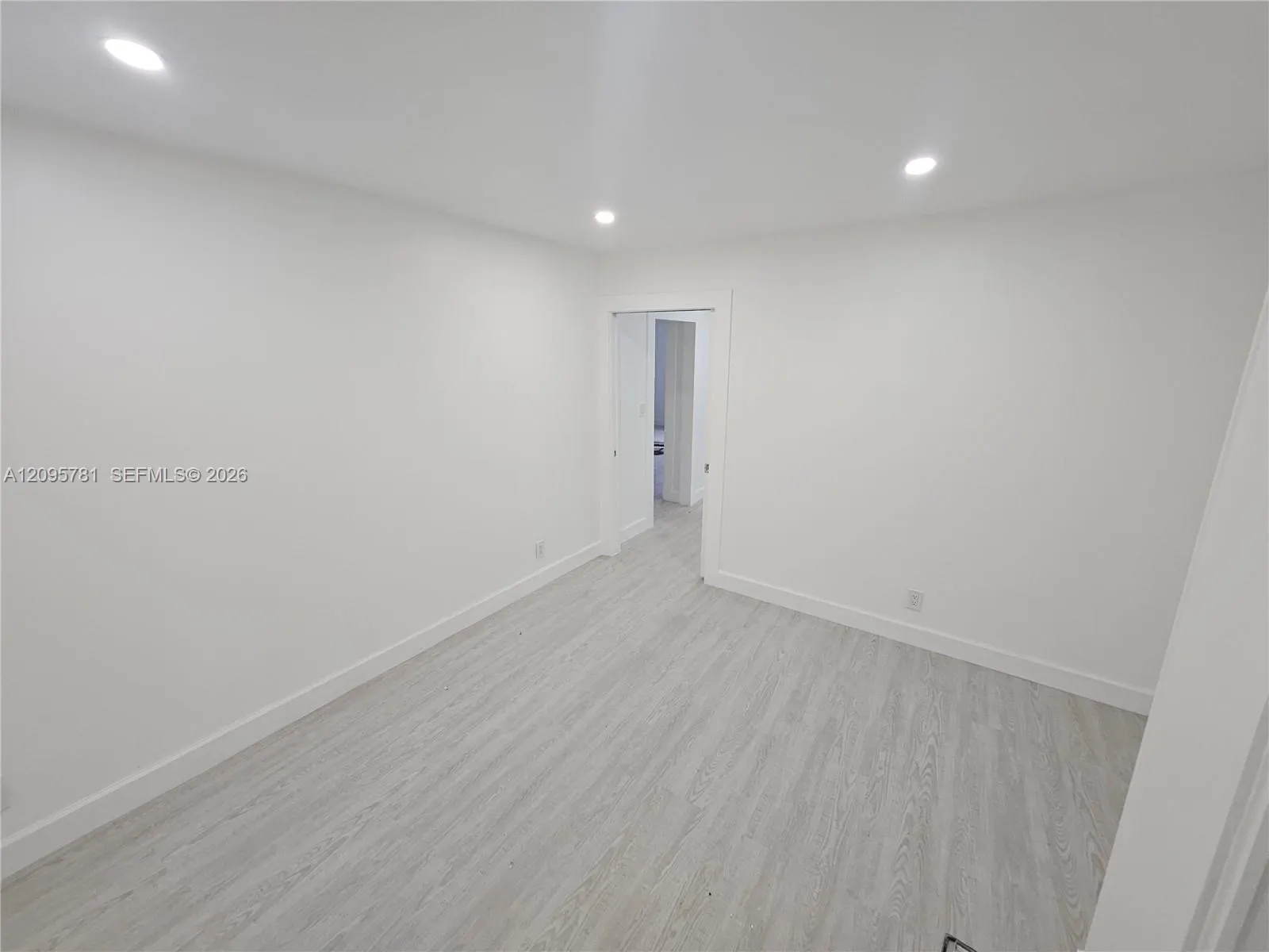700 NE 7th Street