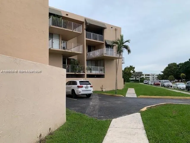 10801 SW 109th Court #D203