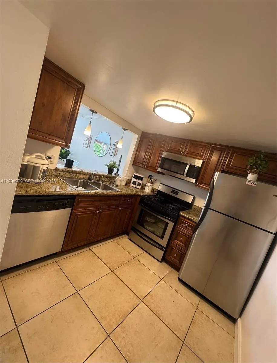 17901 NW 68th Avenue #S207