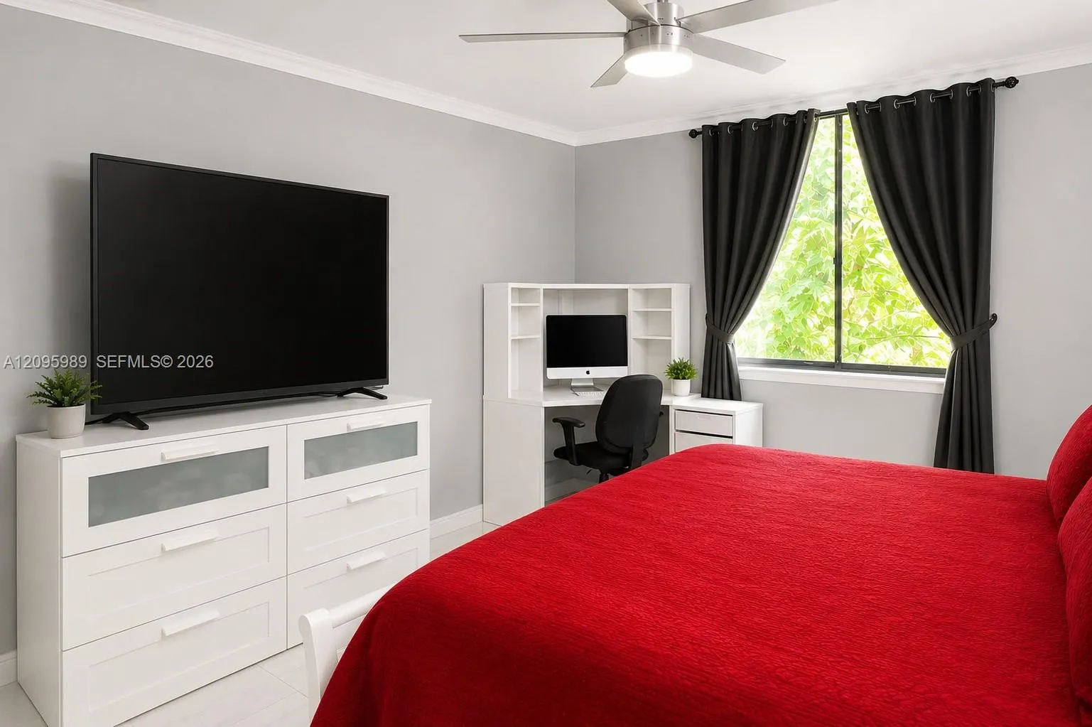 737 SE 1st Way #110