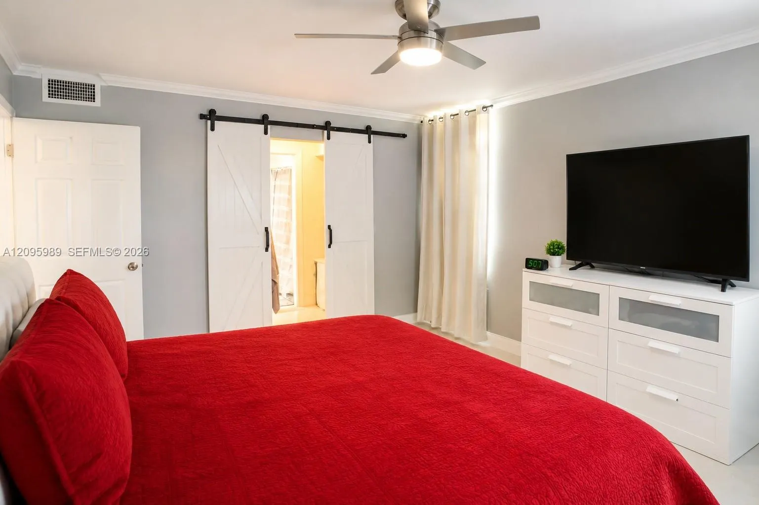737 SE 1st Way #110