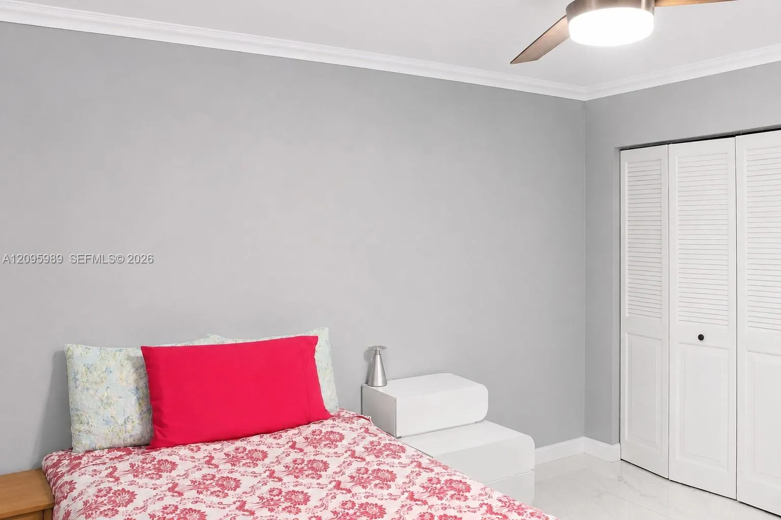 737 SE 1st Way #110