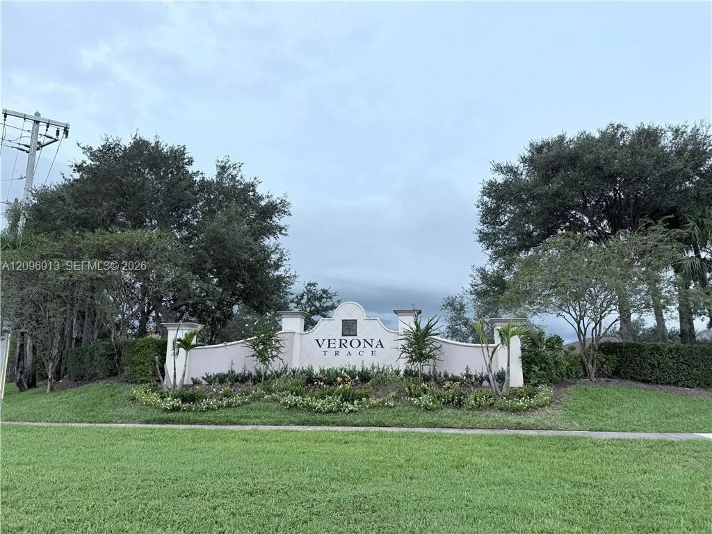 10055 W Villa Circle #0